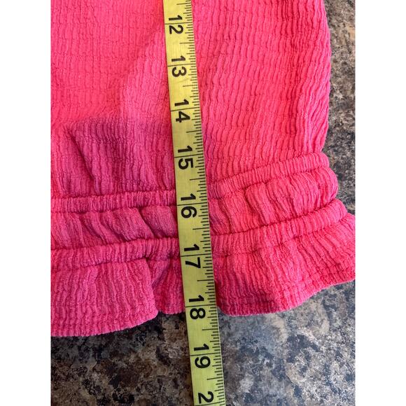 Lush NEW Pink V Neck Peplum Hem Cap Sleeve Shirt Small - Picture 5 of 6